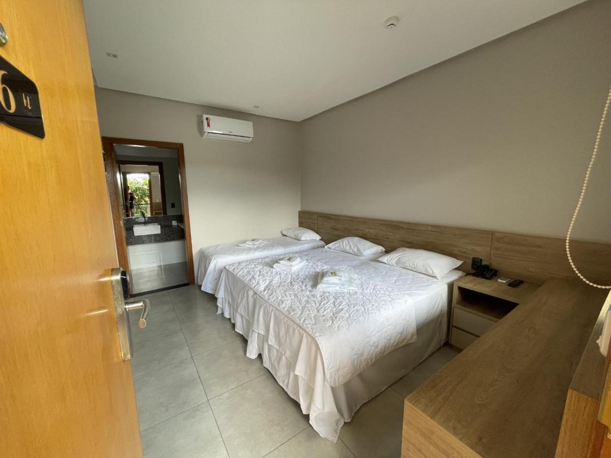 Hotel Do Lago Bela Vista de Goias Екстериор снимка